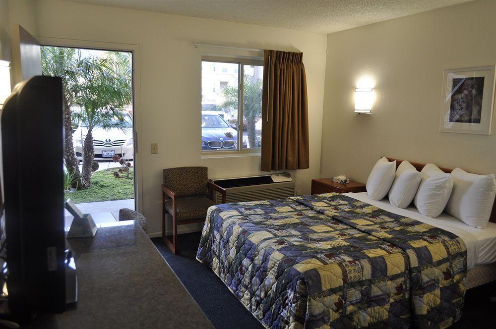 Pacific Inn Motel Вентура Екстер'єр фото