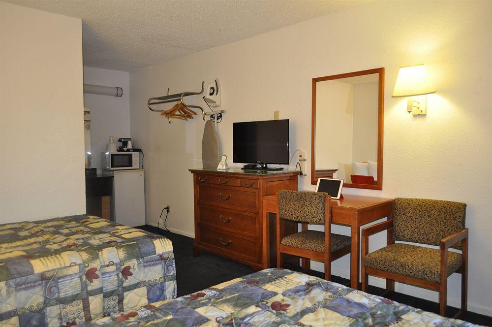 Pacific Inn Motel Вентура Екстер'єр фото