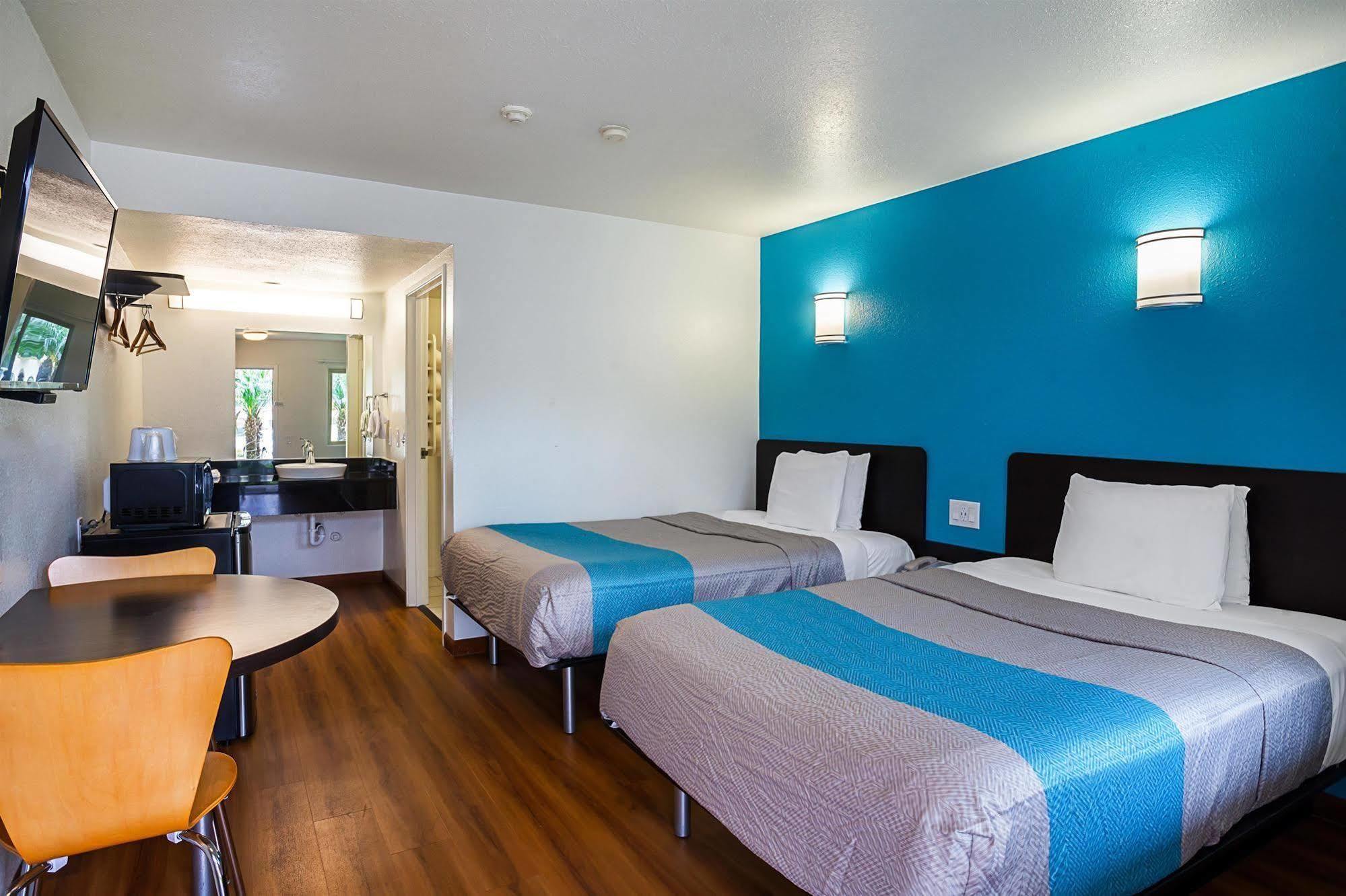 Pacific Inn Motel Вентура Екстер'єр фото