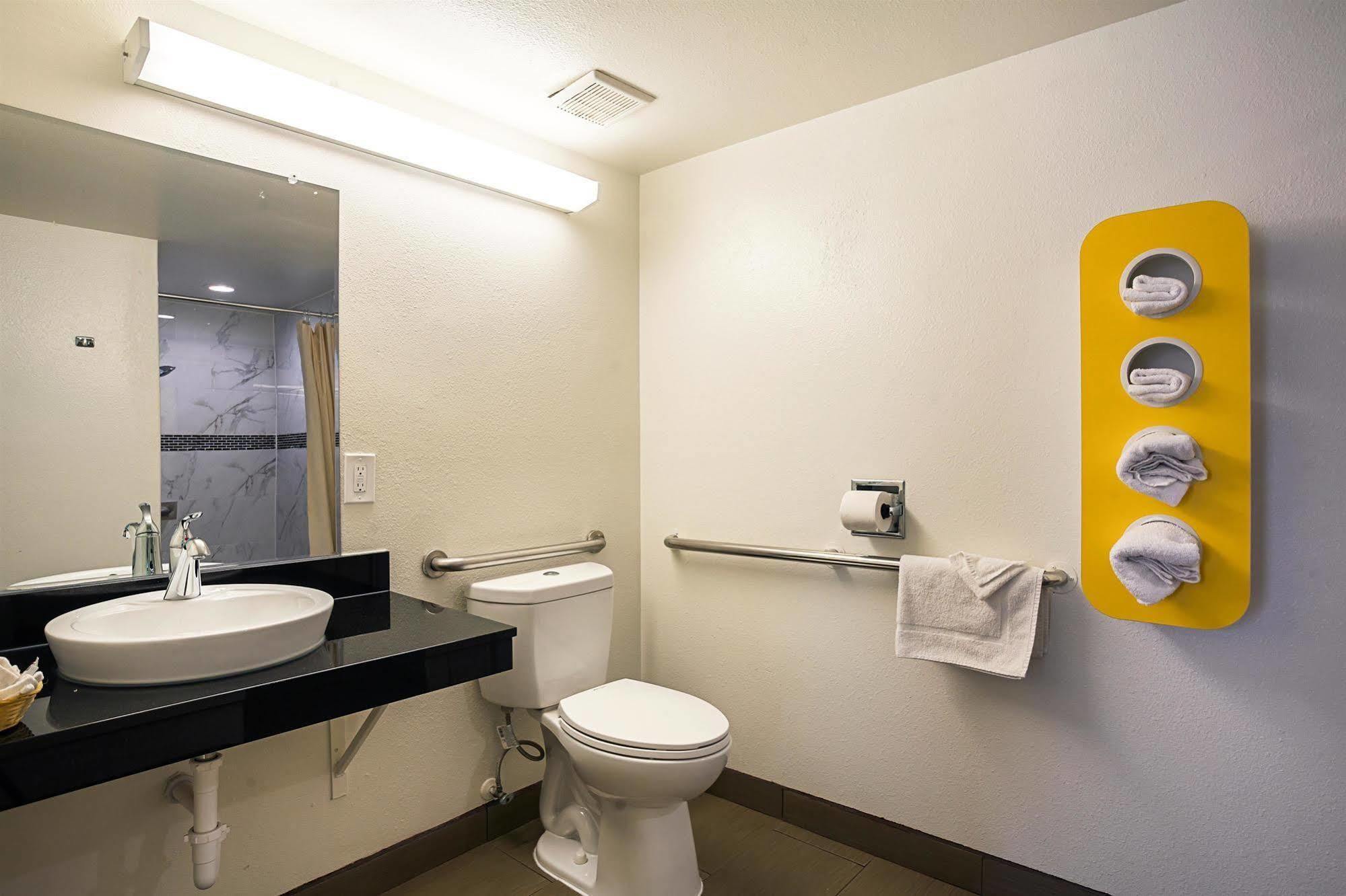 Pacific Inn Motel Вентура Екстер'єр фото