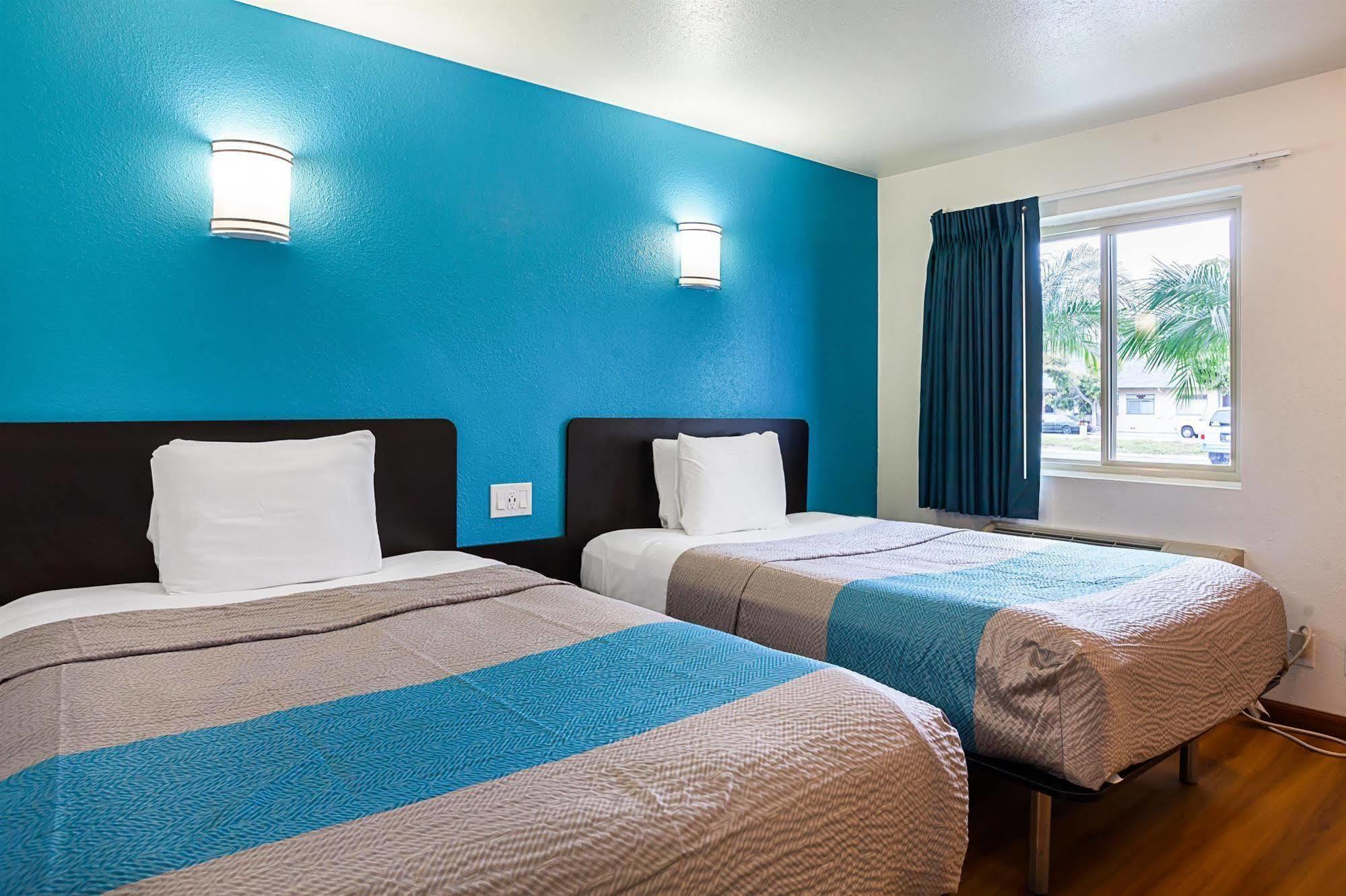 Pacific Inn Motel Вентура Екстер'єр фото
