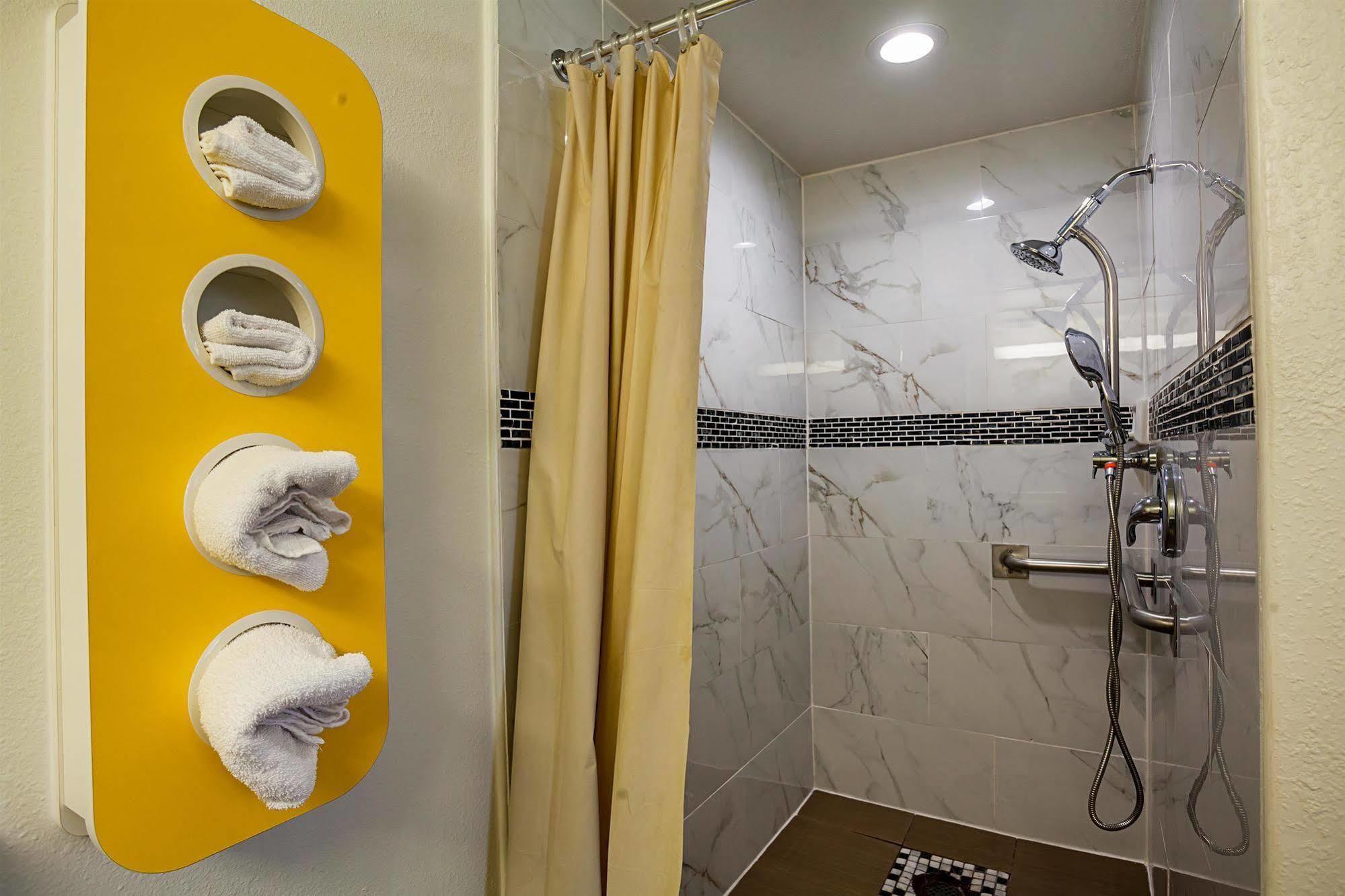 Pacific Inn Motel Вентура Екстер'єр фото